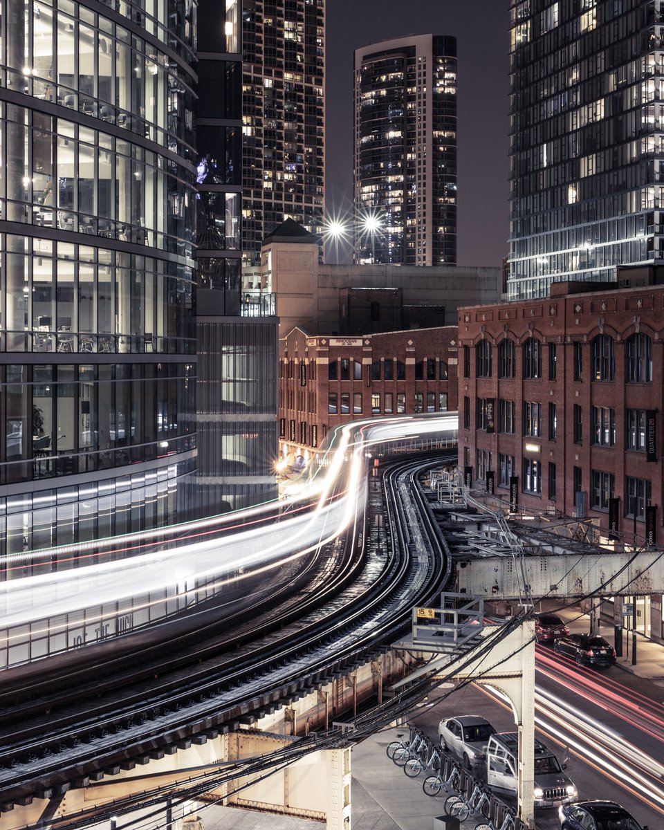 Amazing to see gpebbles from <a href="/shillandia/">Shillandia.6529</a>  sweep all three pieces from my Metropolis series on secondary 👀