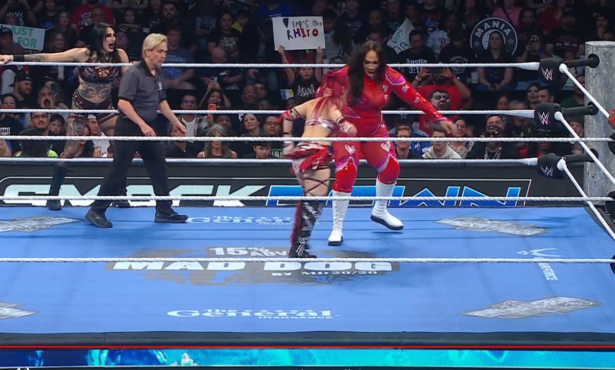 The Tag Titles are on the line RIGHT NOW, on SmackDown!

#SmackDown