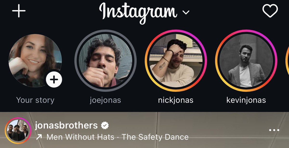 opened instagram, saw this and my wallet immediately said “oh no”