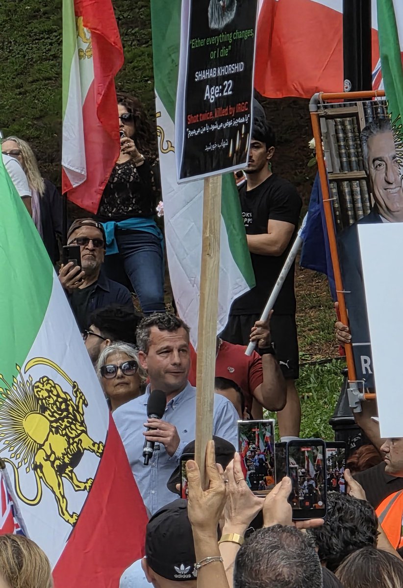 Thanks to <a href="/dbseymour/">David Seymour</a>, the Deputy Prime Minister of New Zealand, for his support and solidarity with the Iranian community.
#IranMassacre
#IranRevolution2026
#LionAndSunRevolution