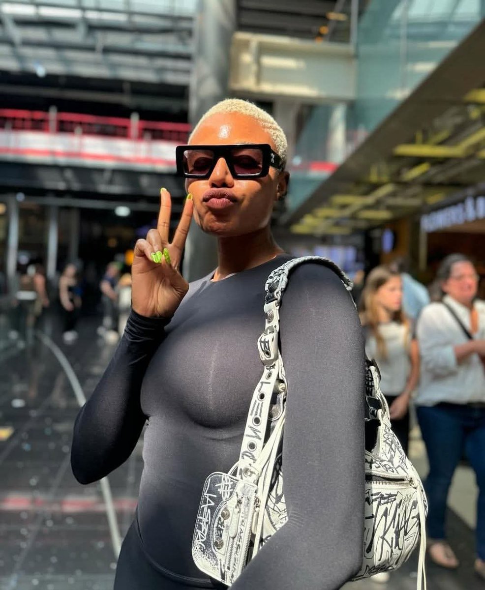 isimee_nancy's tweet image. Mentioned you: send opay quickly!