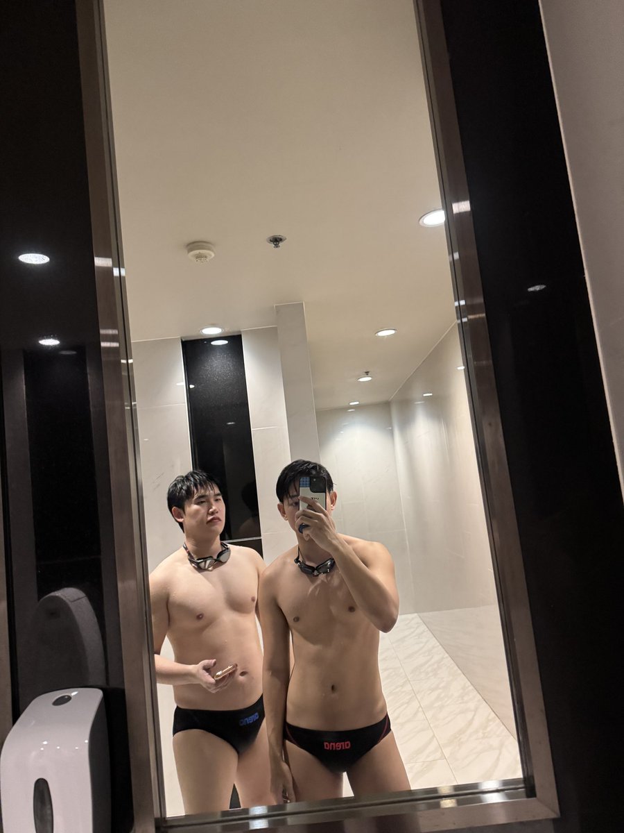 Aulykung's tweet photo. พท หรือ ภจท เลือกเอา55555 https://t.co/C2wuRO1gaB