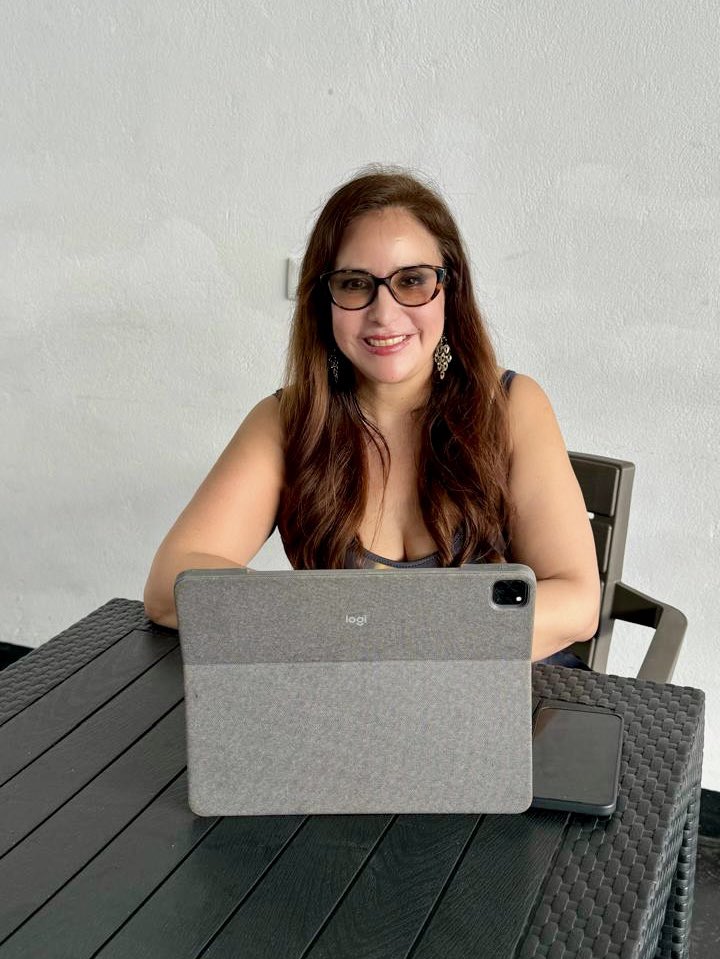 Eva Barrientos tweet media