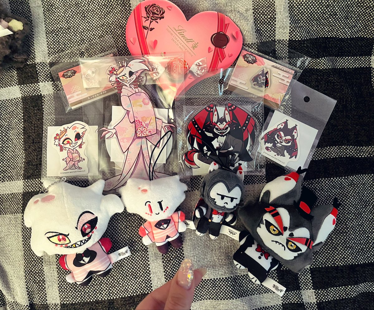 I love my wifey cause even though she’s not into this as I am lol she still went out of her way to hunt out all of these for my Valentine’s Day present💓😭