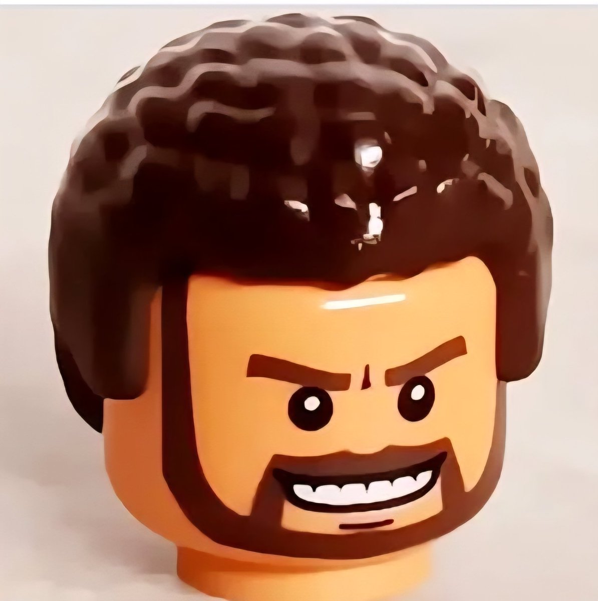 Toptap_one's tweet photo. @areyoflight Lego Head says what now?
#LegoHead https://t.co/pmCWc6jtW6