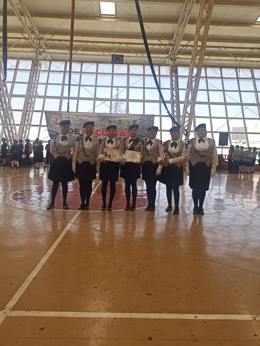 epo124's tweet photo. 🏆🇲🇽 ¡ORGULLO QUE HONRA A NUESTRA PATRIA! 🇲🇽🏆
Con gran emoción y orgullo compartimos que nuestra Escolta obtuvo el 🥇 Primer Lugar en el Concurso Seccional de Escoltas de la Bandera Nacional. https://t.co/UIb8YTTZB8