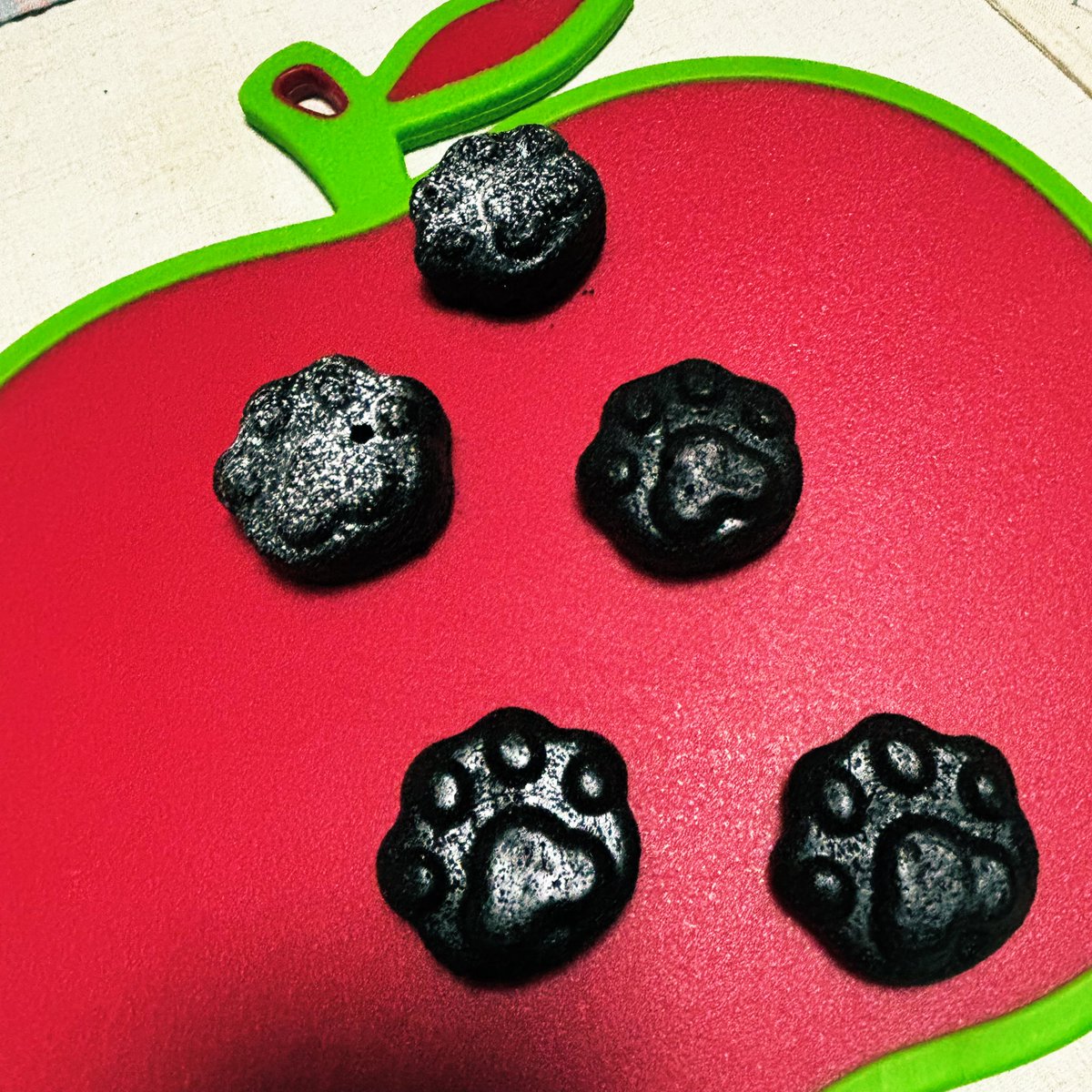 林檎さんへ 🍎happy Valentine🍎 林檎さんの大好きな猫ちゃんの肉球の