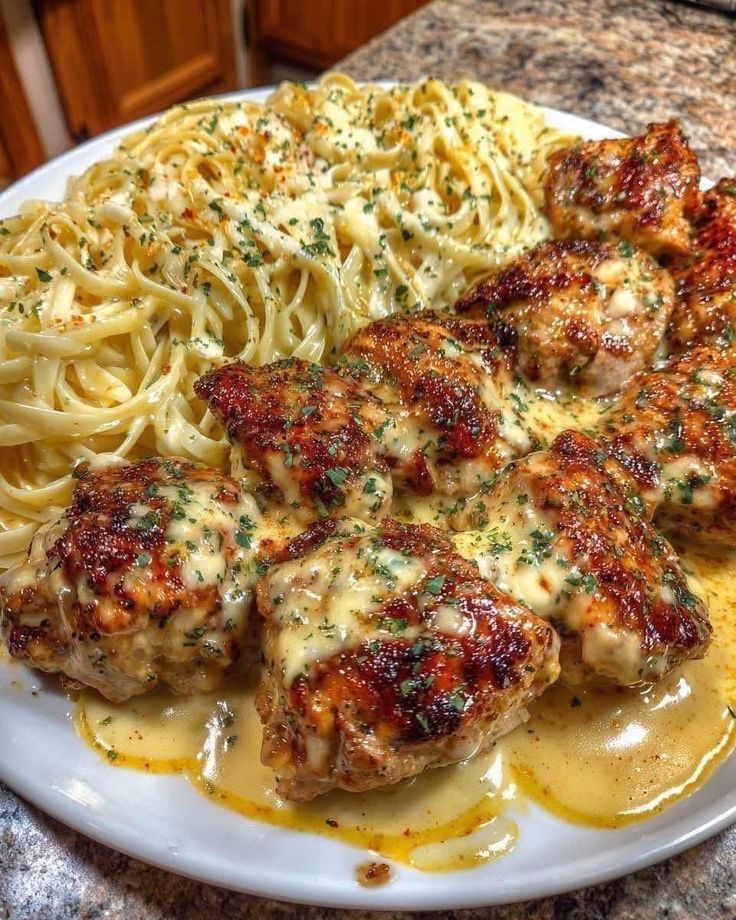 AmazingEyes1122's tweet photo. Eat or skip? https://t.co/ahVbrP1nsF