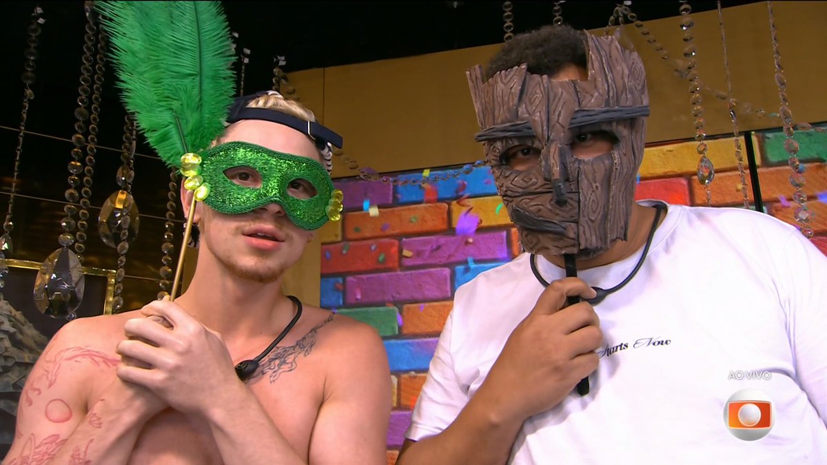 "Quem vai ganhar a imunidade?"
"Tia Milena. Ela ta movimentando e foi só um cafezinho da manhã, Tadeu."

KKKKKKKKKKKKKKKKKK #BBB26