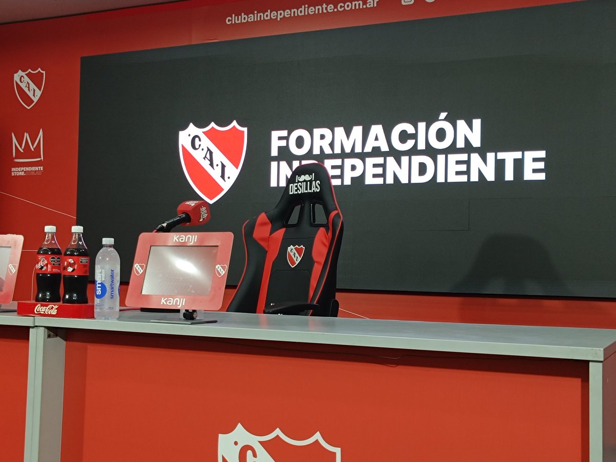 Esperando la palabra de Quinteros #Independiente. Podes seguirla en vivo en nuestro canal de #YouTube youtube.com/@lacalderadeld…