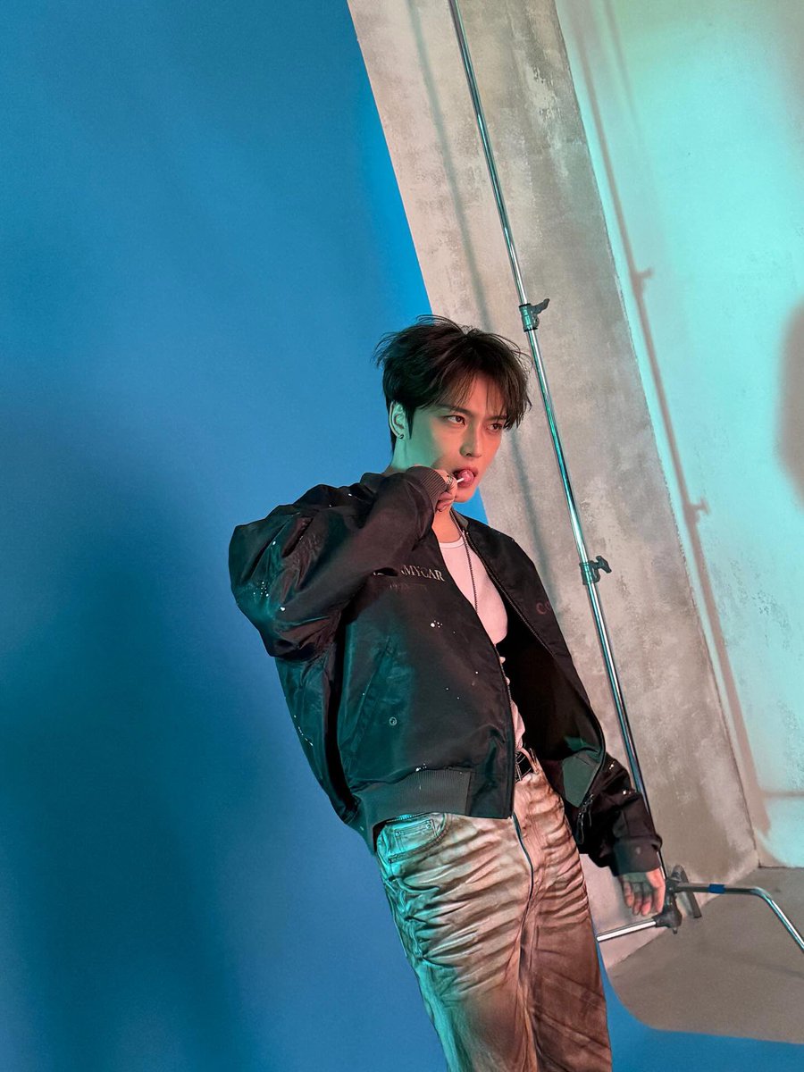 jaemorize126's tweet photo. [jj_1986_jj IG]

오늘도 굿데이🫶
https://t.co/E1KXKt5vlT

#김재중 #JAEJOONG  #ジェジュン #金在中 https://t.co/yNCv43azgO