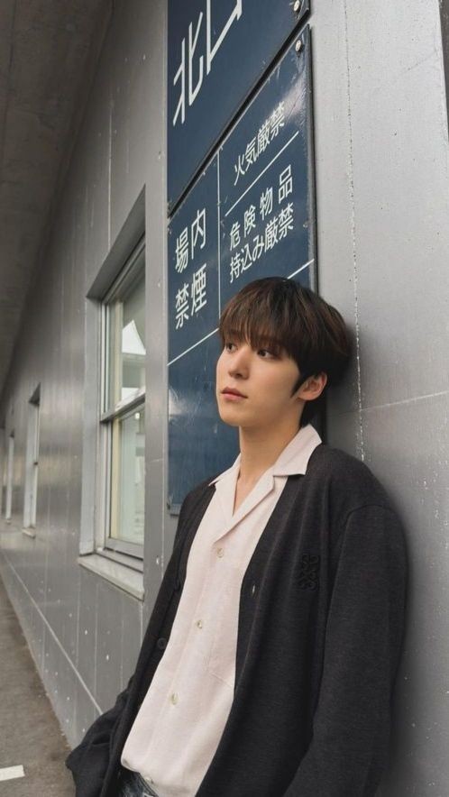 byanmja's tweet photo. Valentine days, apa gak ada yg bisa dibucinin gitu https://t.co/w8uKejdBcW