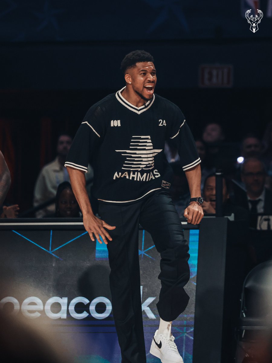 Bucks's tweet photo. Always locked in. https://t.co/lO90hPwUBT