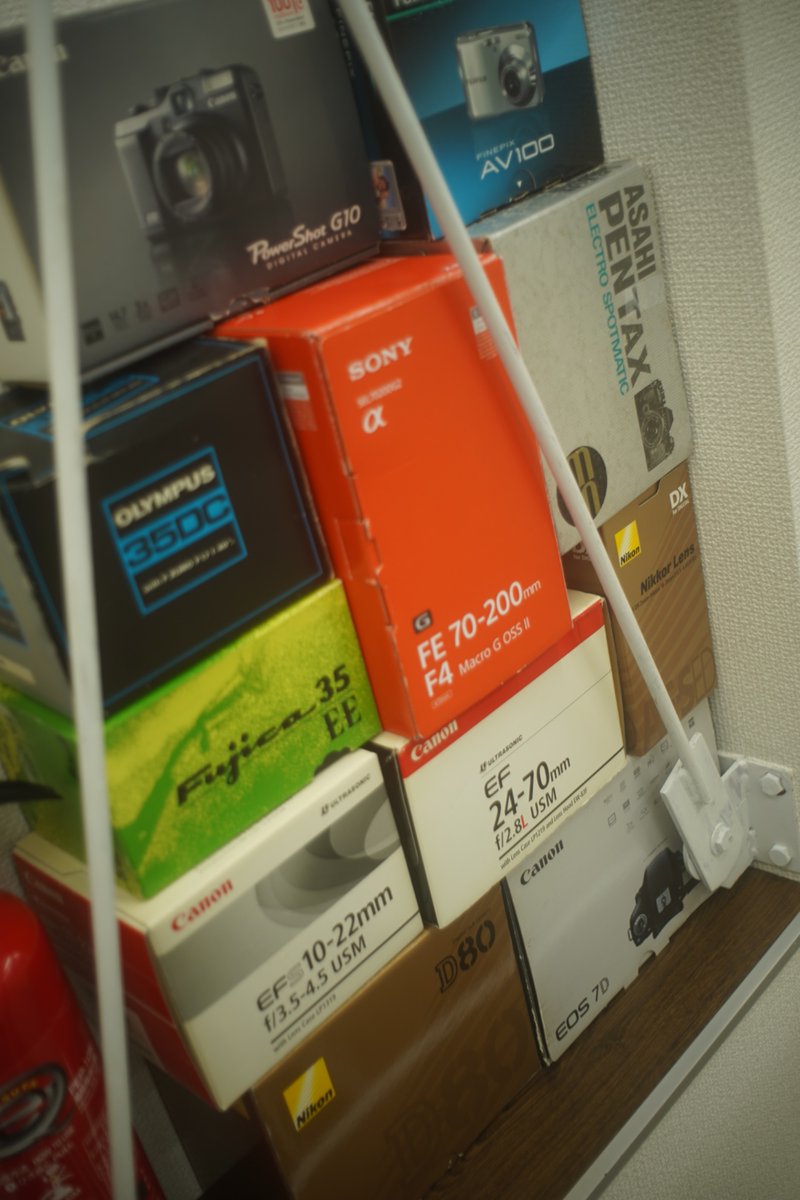 dkcamera2027's tweet photo. Sometimes I shoot inside the shop with an old lens.
The boxes and textures actually have a nice mood.

Camera: Sony α7III
Lens: Nikkor-S Auto 35mm F2.8

#oldlens
#camerashop
#shopsnapshot
#Nikkor
#usedcamera https://t.co/jebzlCeRJE