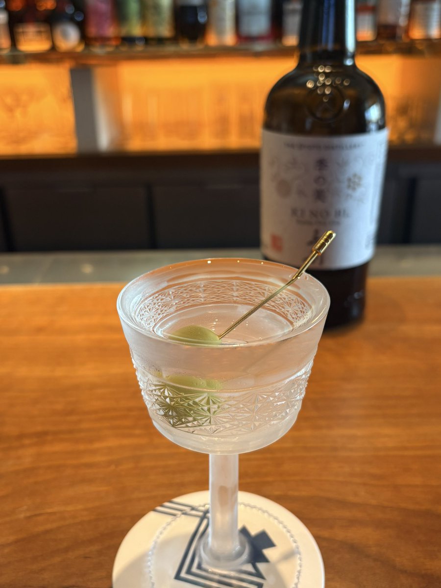 ayutangtang's tweet photo. 昨日は銀座のオーセンティックバー（大大大大大先輩の店）へお勉強をしに。
#毛利バーグラン https://t.co/ZoRk3c4Oes