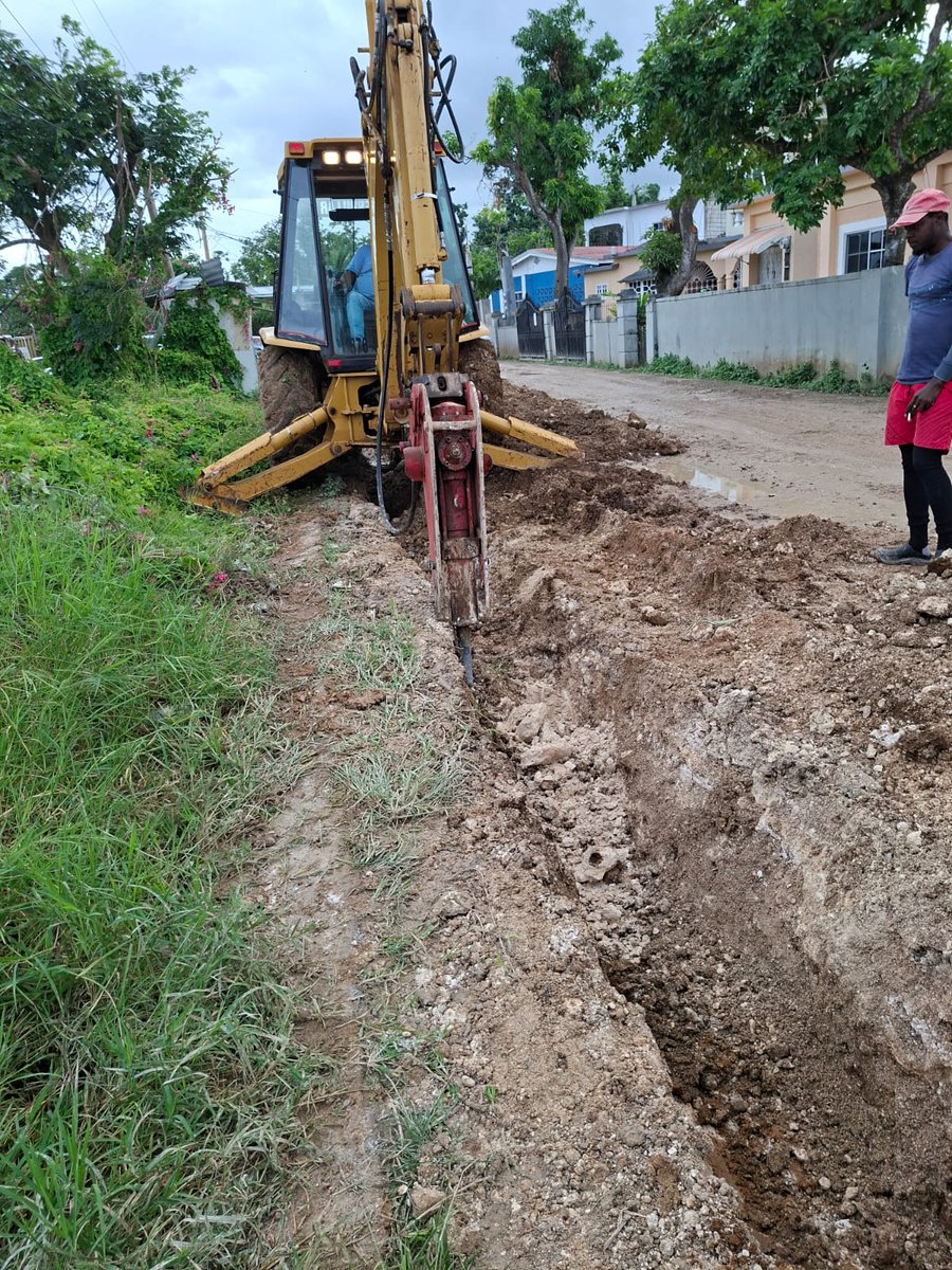 KrystalLeeCares's tweet photo. We sincerely thank you for your continued patience and understanding as we work to improve the constituency’s infrastructure.

Other SPARK Roads will be starting soon — the work continues. Your government at work! 

#stannnorthwest #hamptonstann #sparkroads https://t.co/ijGOfbIUjK