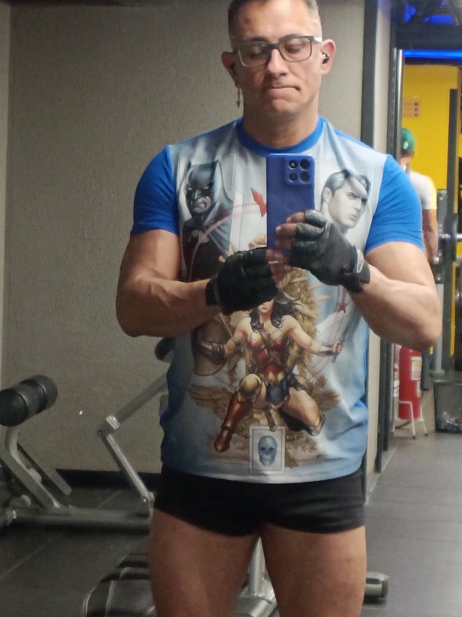 Entreno para sentirme bien… lo de verme bien es solo un bono extra. 😌🔥