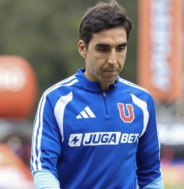 Van a seguir esperando <a href="/aldo_marin/">Vamos por todo.</a> ?
Basta de éste invento de DT
Aún están a tiempo!
Fuera Paqui Meneghini 🚫
#FueraPaqui
#VamosLaU