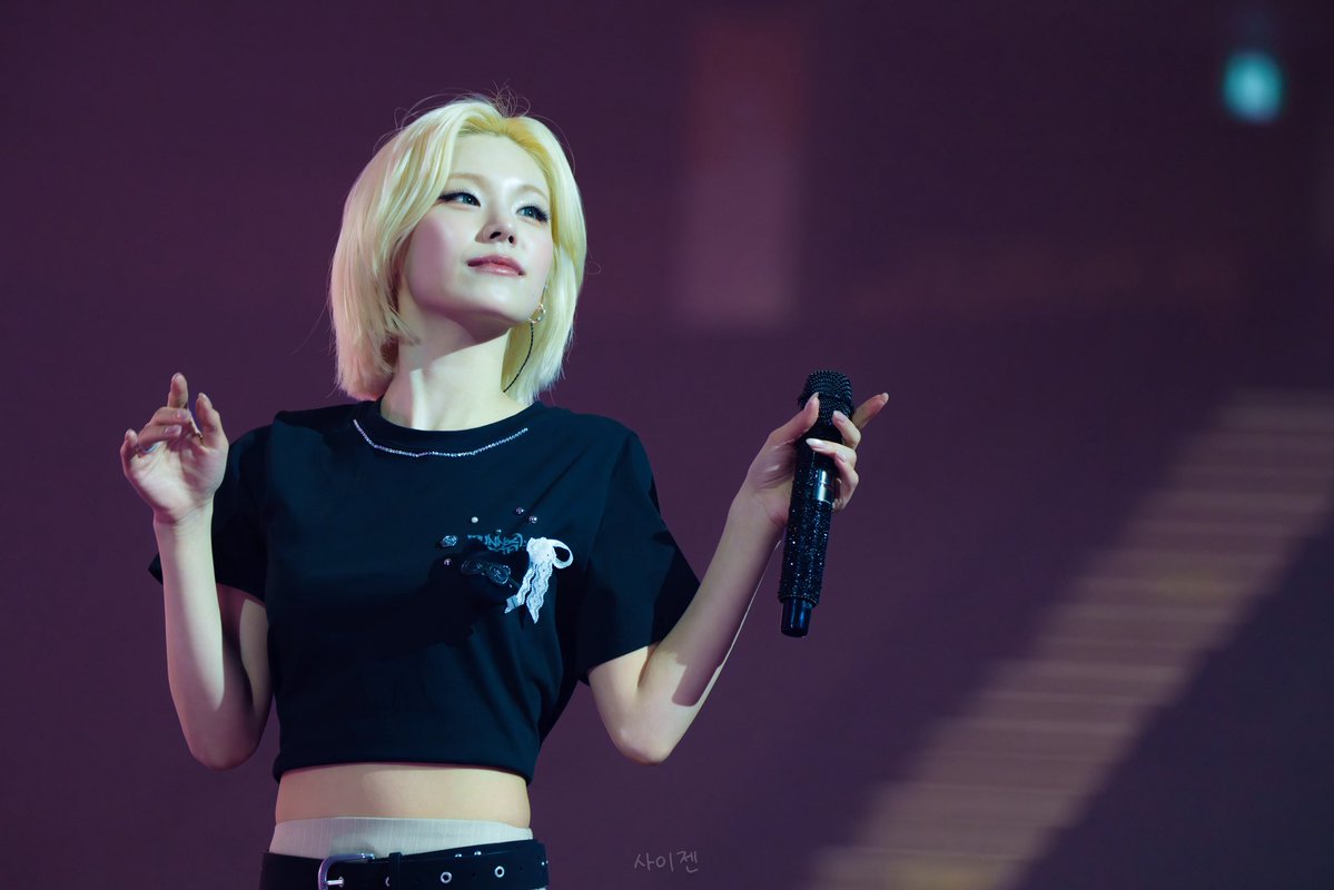 260213 옞덩

넘 오랜만이야 ㅋㅋㅋㅋ

#ITZY #있지 #YEJI #예지