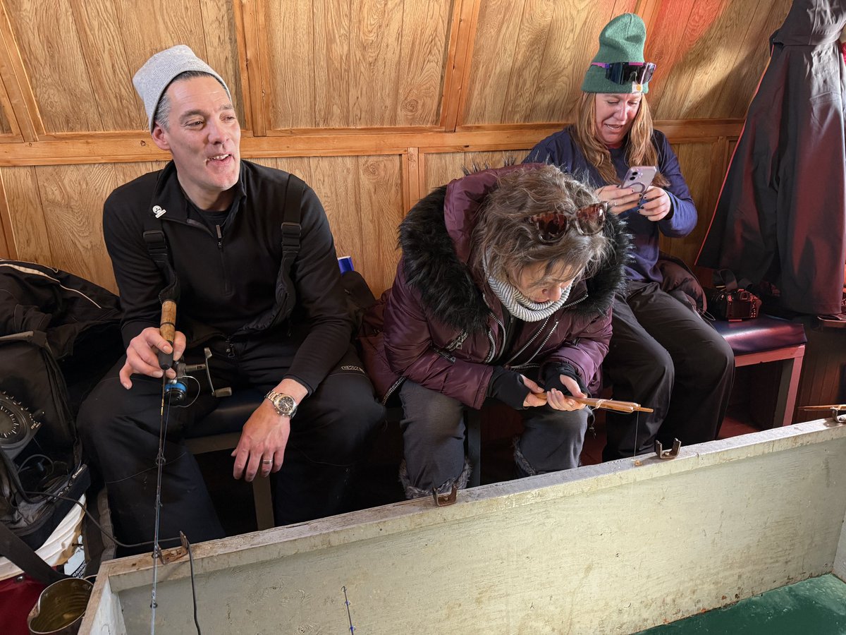 FishHardDave's tweet photo. Had a fun day out on the ice with the @townofgeorgina on the “Ice Fishing Capital” of Canada, Lake Simcoe! Great to meet so many people who care about our lake & the anglers who visit it! #TownOfGeorgina #JacksonsPoint #MayorMargaretQuirk #LakeSimcoeIceFishing #ExploreGeorgina https://t.co/7M6StcfIHO