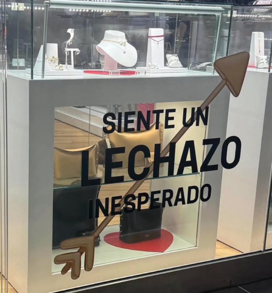 Ay no mms, esa rola merece el original y copia con Nay King Cole. Ay cabrón! Vas a querer o que vato! #Salvameradio está bien padre eso de las relaciones maduras, con consciencia pero entonces, cómo vamos a destapar las caguamas con los pedazos de corazón roto!?<a href="/elwarpig/">WARpig</a>