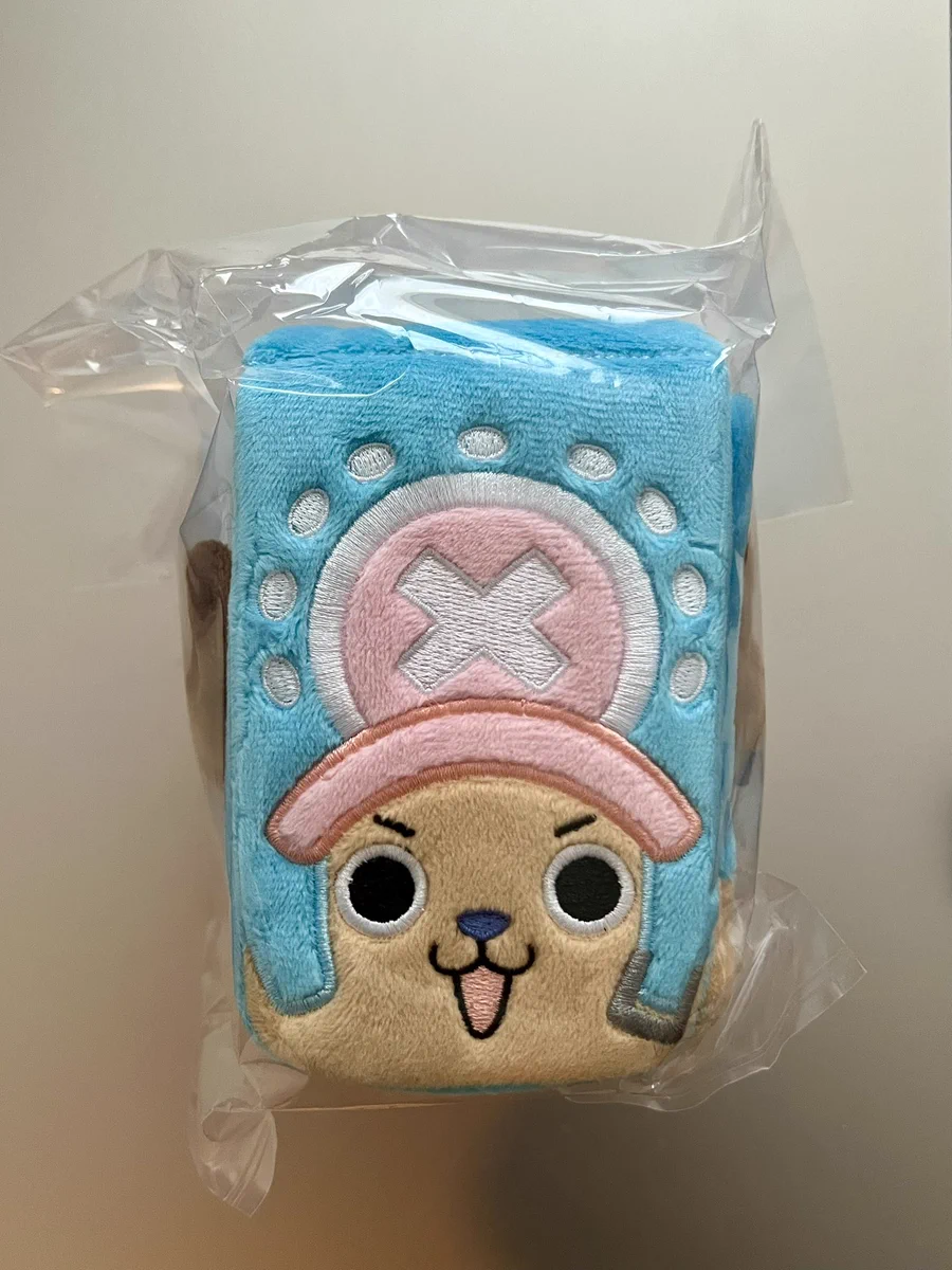 ワンピースカードゲーム一番くじのぬいぐるみケース、スリーブ付き