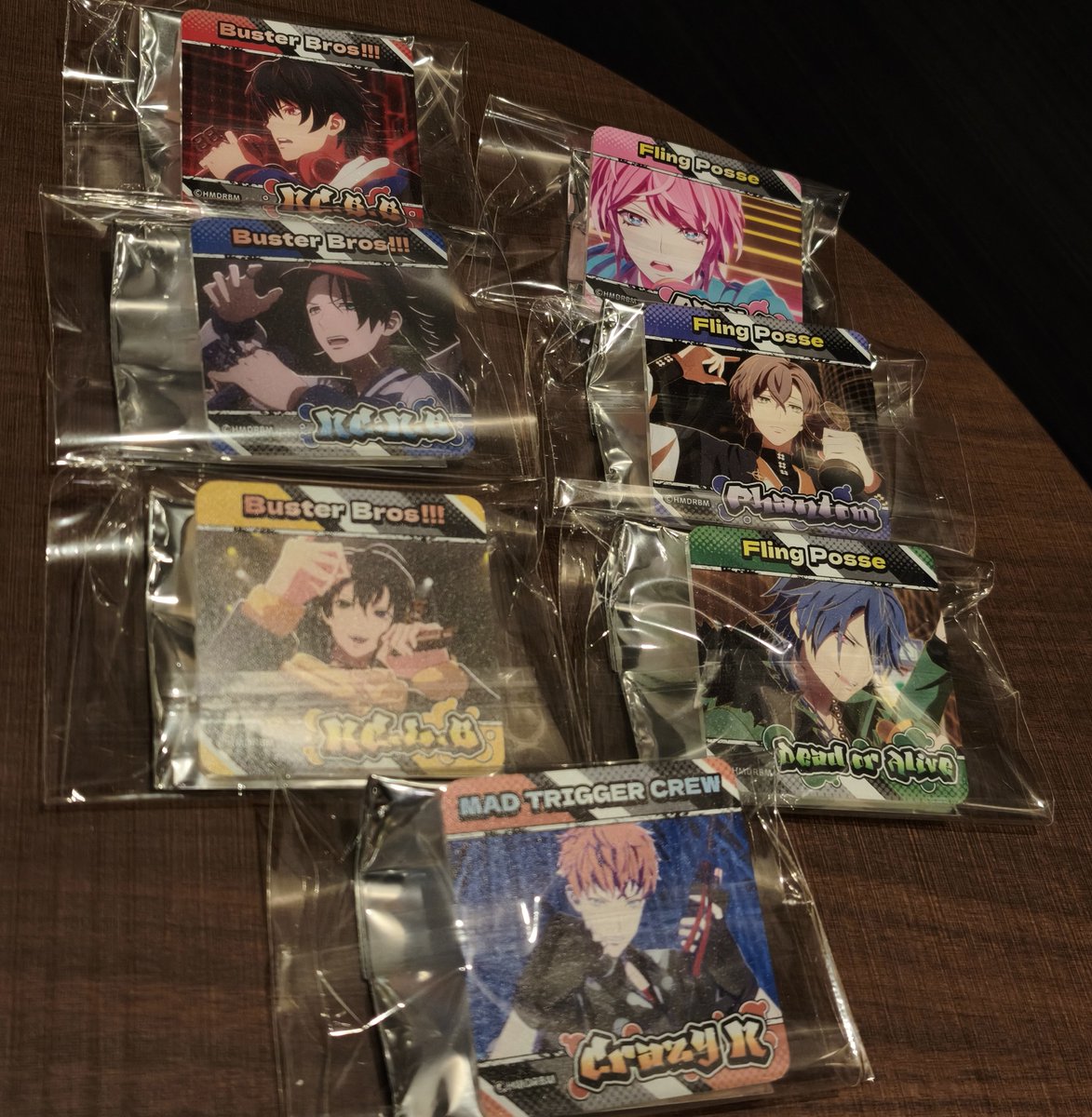 しろくろ tweet media