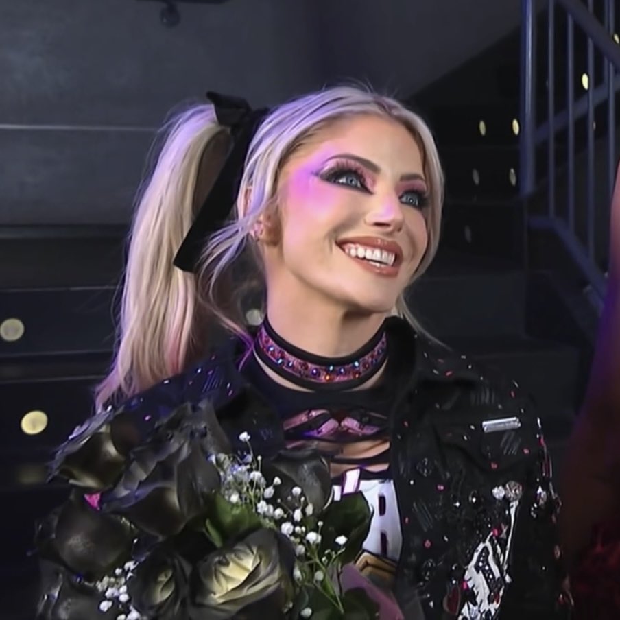 everybody’s dream valentine 💌
#smackdown #alexabliss