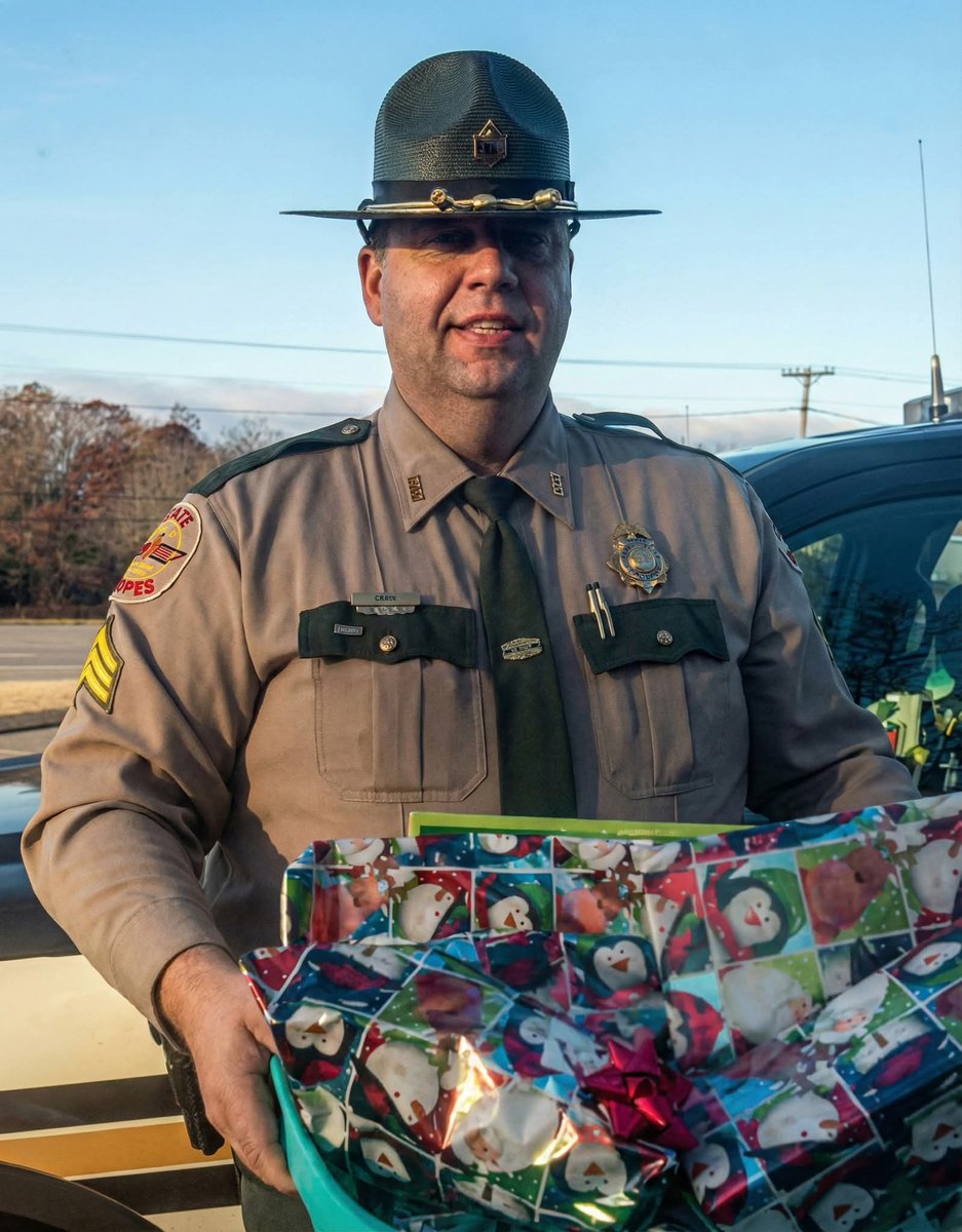 The Husky tweet media