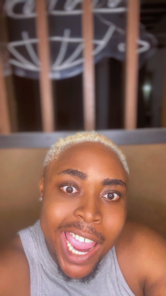 ObaPhotography_'s tweet photo. Happy new year lol 😂 and happy Val day ❤️😌

#loveisland #TrendingNow #lagos #nigeria #LoveIslandAllStars https://t.co/qztHLyKYVA
