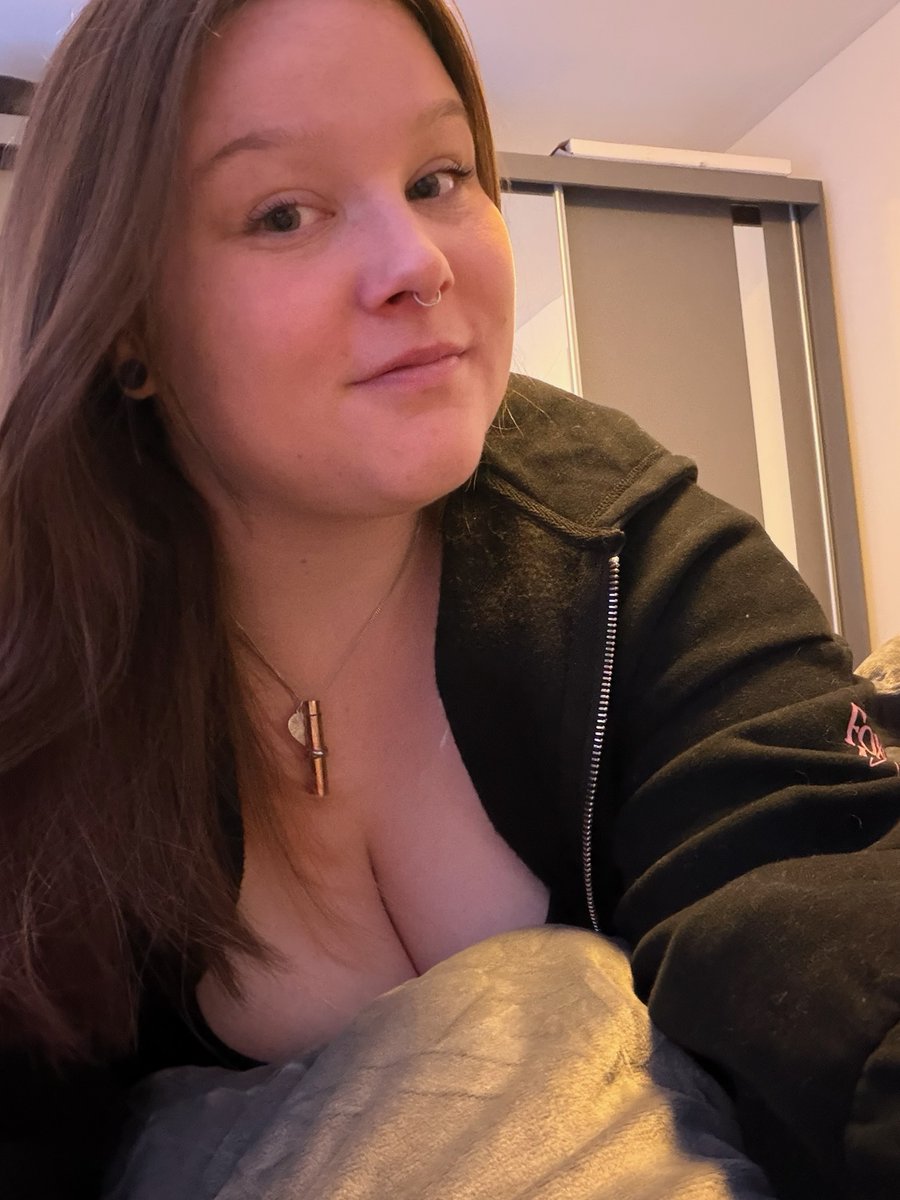 can I spam you with pics?😇 (like means yes)