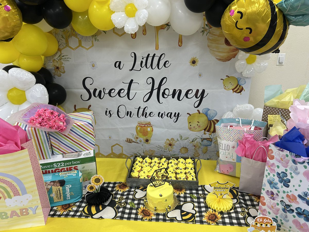 BESRams_SEISD's tweet photo. Congratulations to our mommy to “bee” Ms. Gentry! We are looking forward to meeting your baby girl 💝🎀. Thank you for all those who made it so special ❤️ https://t.co/409r1oAc3E