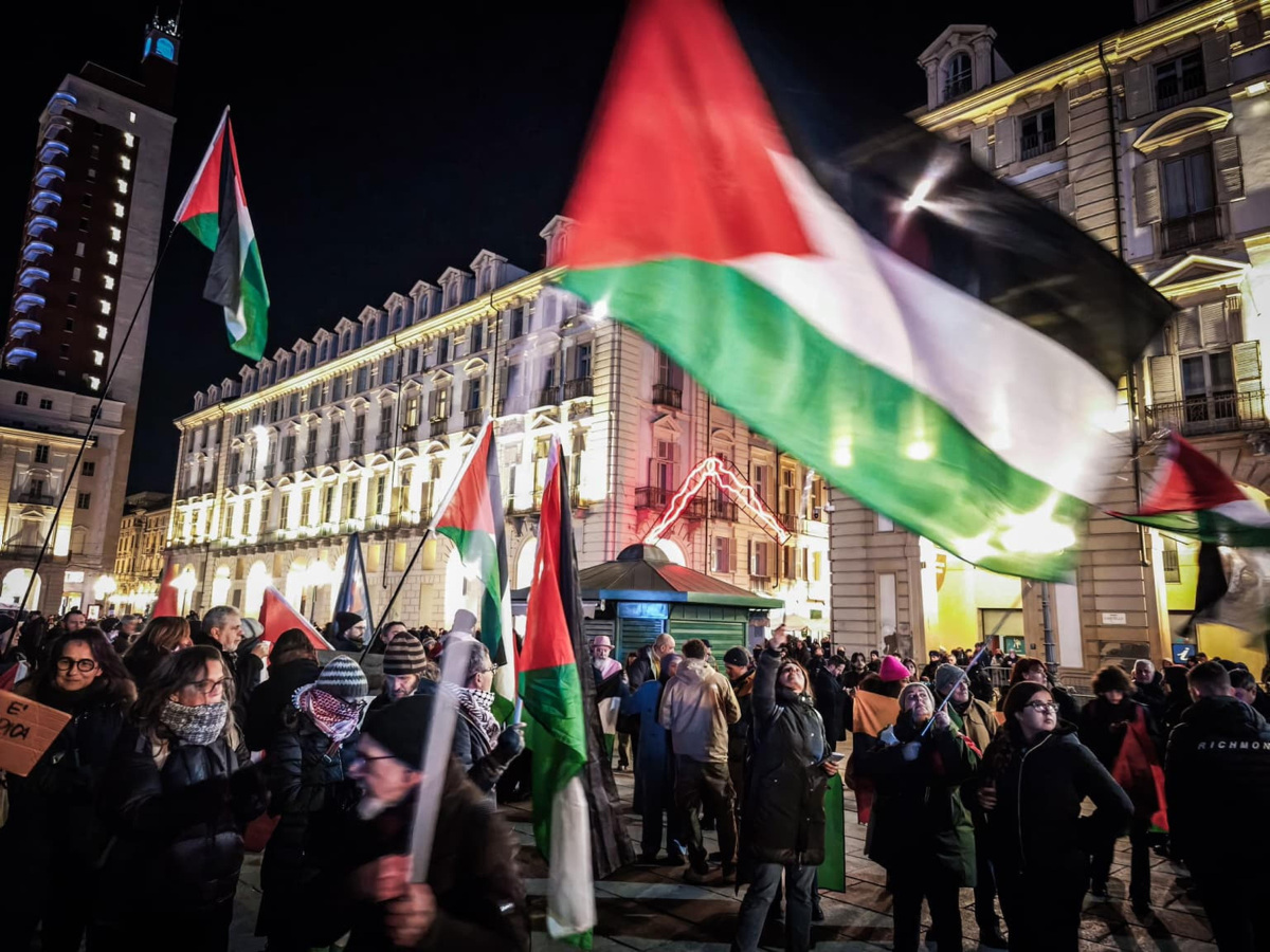 צפו: תקרית אנטישמית מכוערת באולימפיאדת החורף >> ScMpVh.short.gy/9zikBg