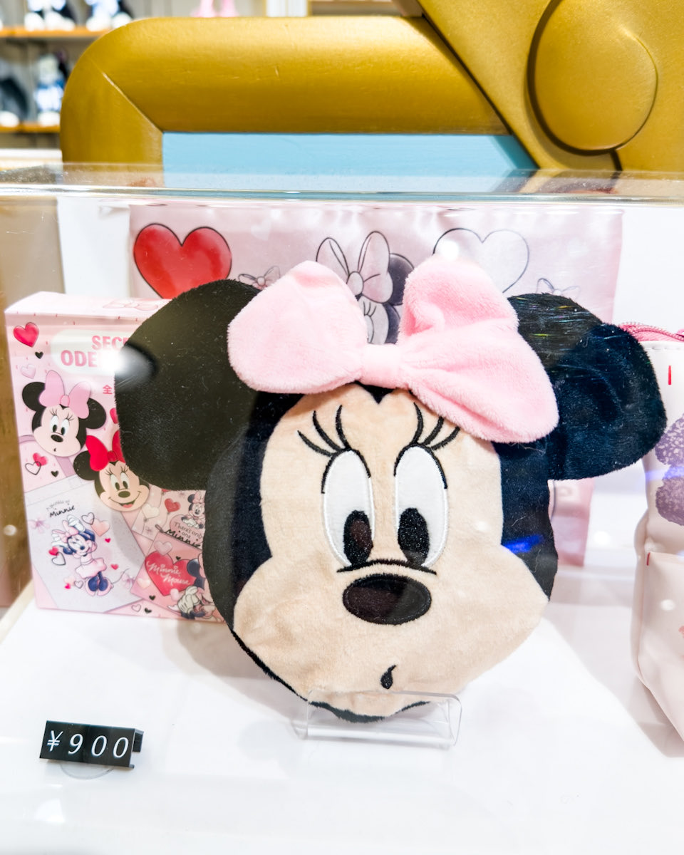 全6種類！ 「ディズニーストア」 ミニーのシークレットおでかけセット