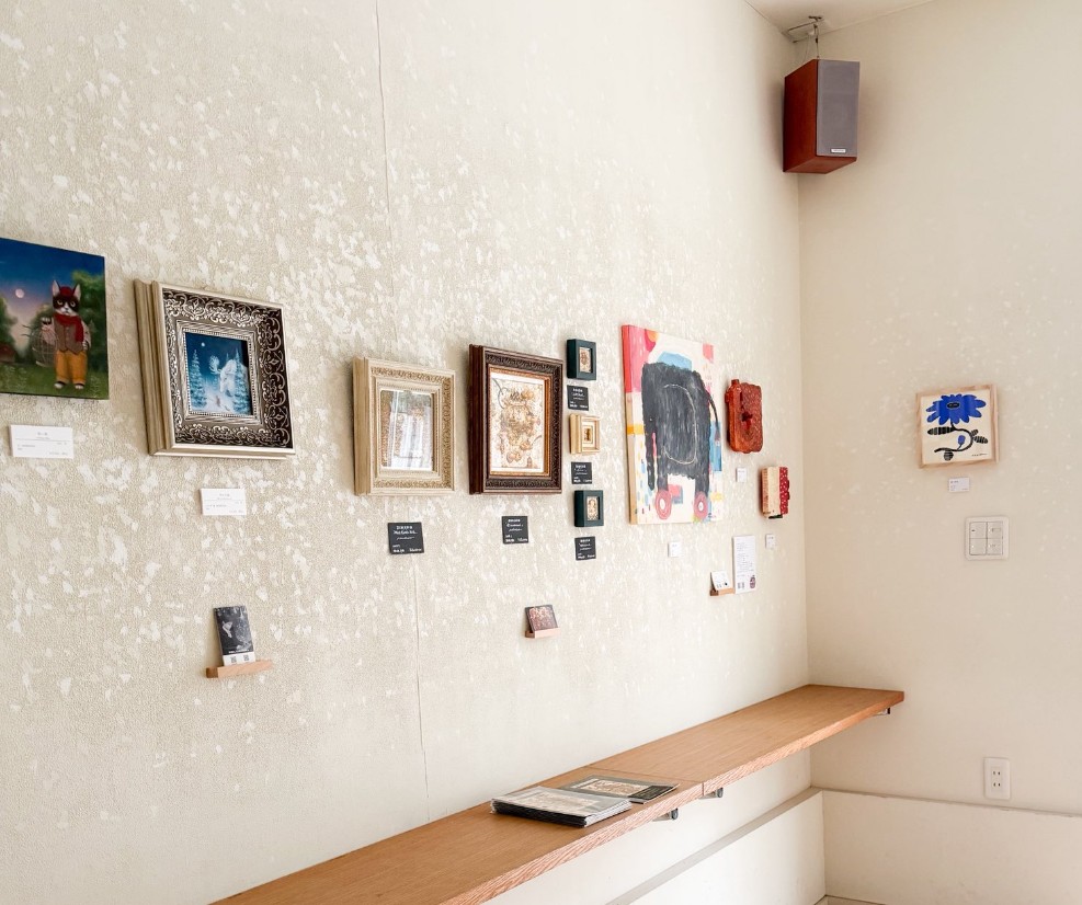 本日、最終日‼️
是非、ご高覧下さいませ〜🎶
11:00〜17:00
<a href="/gallery219/">ギャラリーニイク</a> 
ギャラリーニイク
渋谷区神宮前4-2-19
東京メトロ『表参道駅』A2出口より徒歩2分