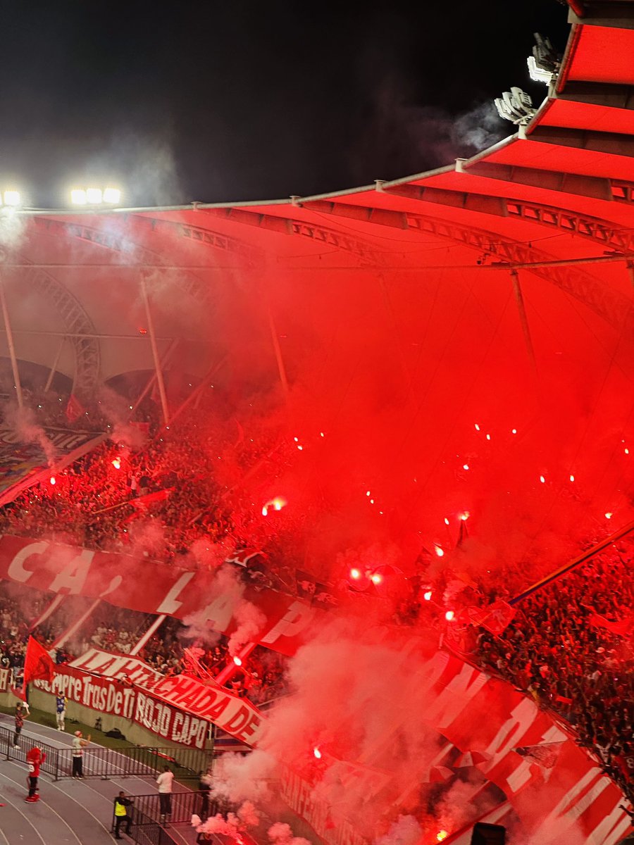 ElCerteroRivas's tweet photo. La hinchada que tiene el rojo, no la tiene nadie más 

Felices 99 https://t.co/qGOnaHYOM5