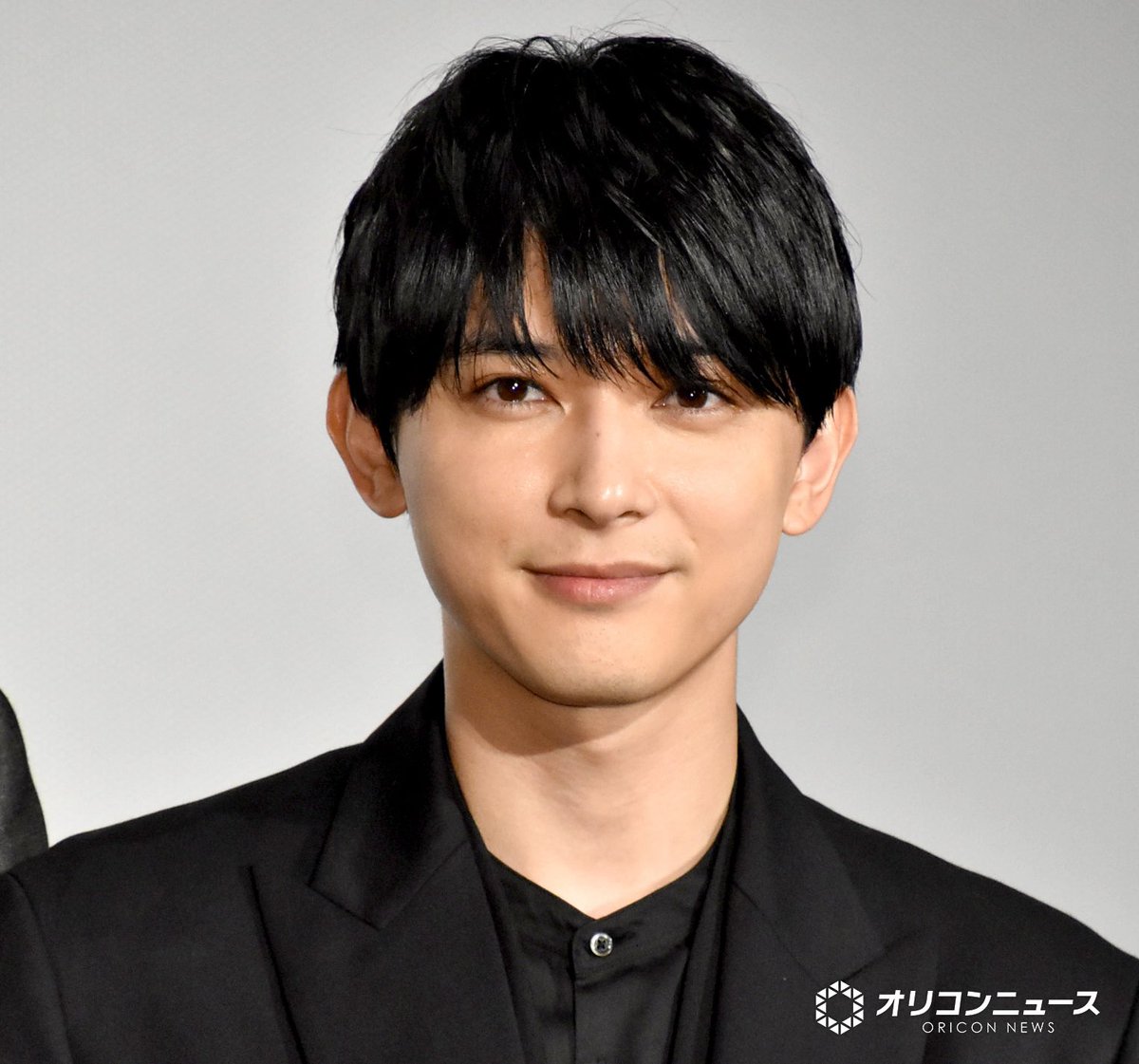 oricon's tweet photo. ＼ハッピーバレンタイン／
🏆女性が選ぶ
恋人にしたい有名人ランキング

1 目黒蓮／Snow Man
2 松村北斗／SixTONES
3 吉沢亮
4 竹野内豊
5 中島健人
6 山田涼介／Hey! Say! JUMP
7 横浜流星
8 寺西拓人／timelesz
⠀ 平野紫耀／Number_i
10 佐野勇斗／M!LK

💕推しコメント
https://t.co/jHPetMfiYb https://t.co/iHqQF3Vu1Z