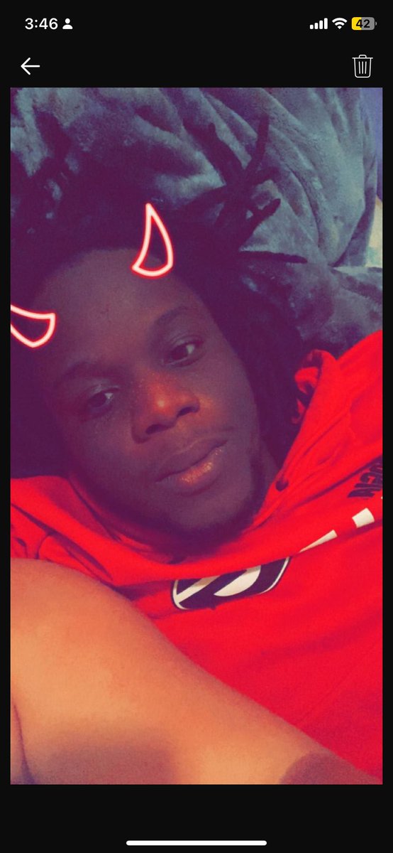 LT42026's tweet photo. @DValentinaXo U can with me https://t.co/WKdLUgpyQL