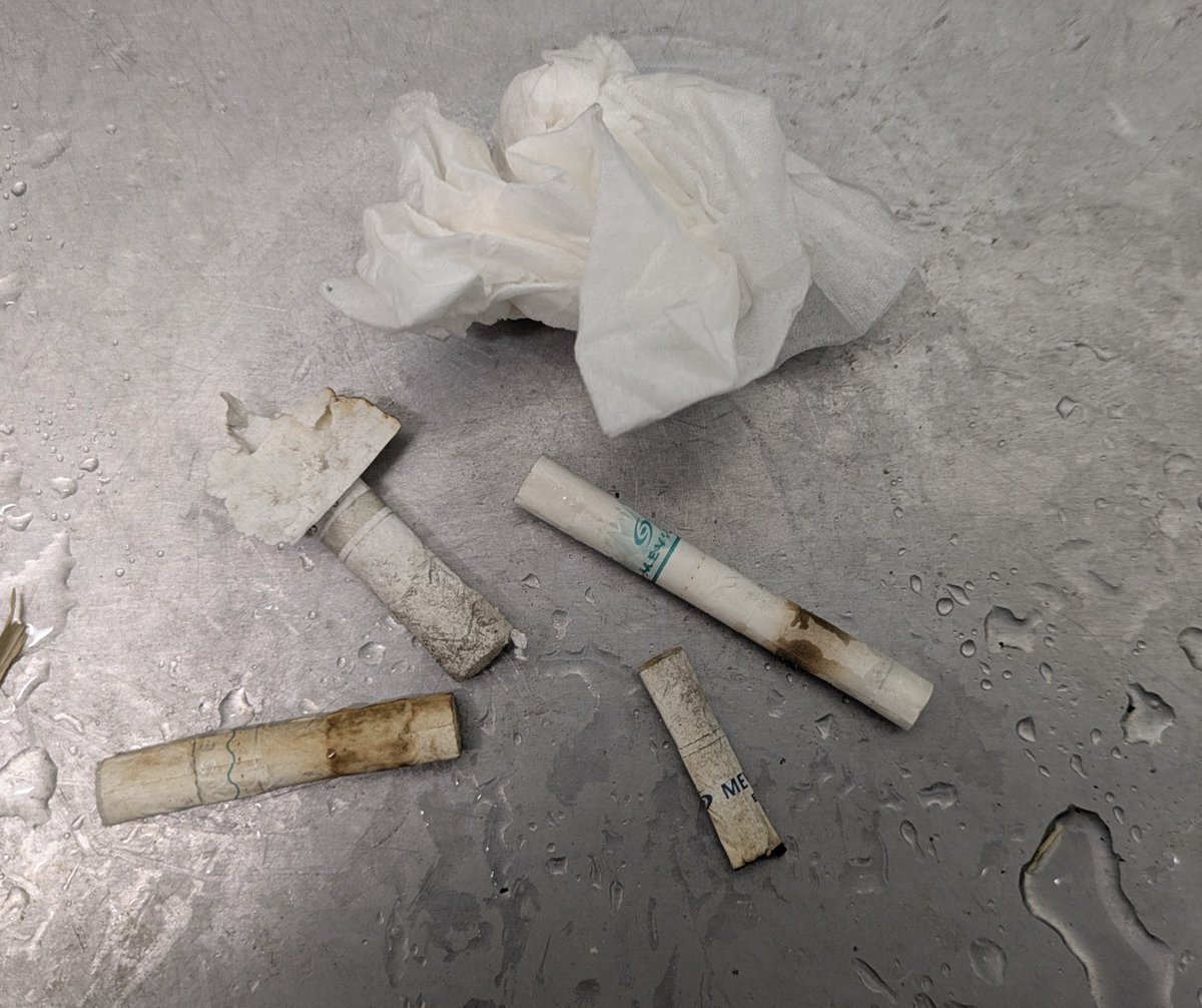 yajikita0731's tweet image. #ゴミ拾い #cleanup

今日も仕事、頑張るんばｗｗ
昨日が13日の金曜日だったことを今頃気づきました。
良い一日を。