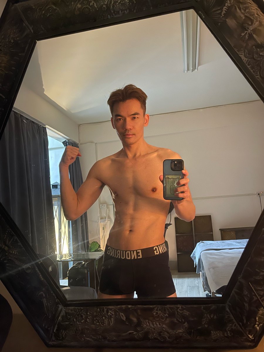 glook1069 tweet media