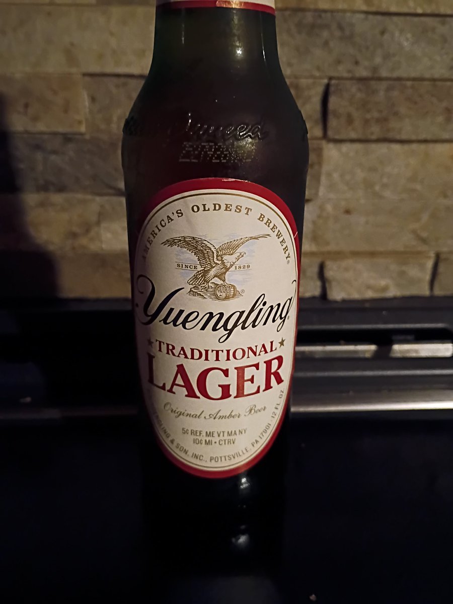 RB_Trading1970's tweet photo. @LandmanLife @NewsFinOil Happy Friday Night Roll Call! https://t.co/74sphOpWmd