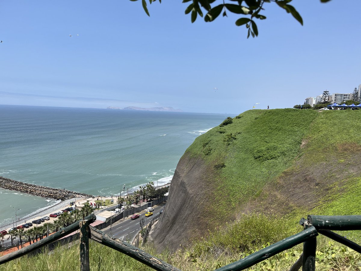 taenchated's tweet photo. Views from Miraflores lately🇵🇪 https://t.co/uRVDocav5N