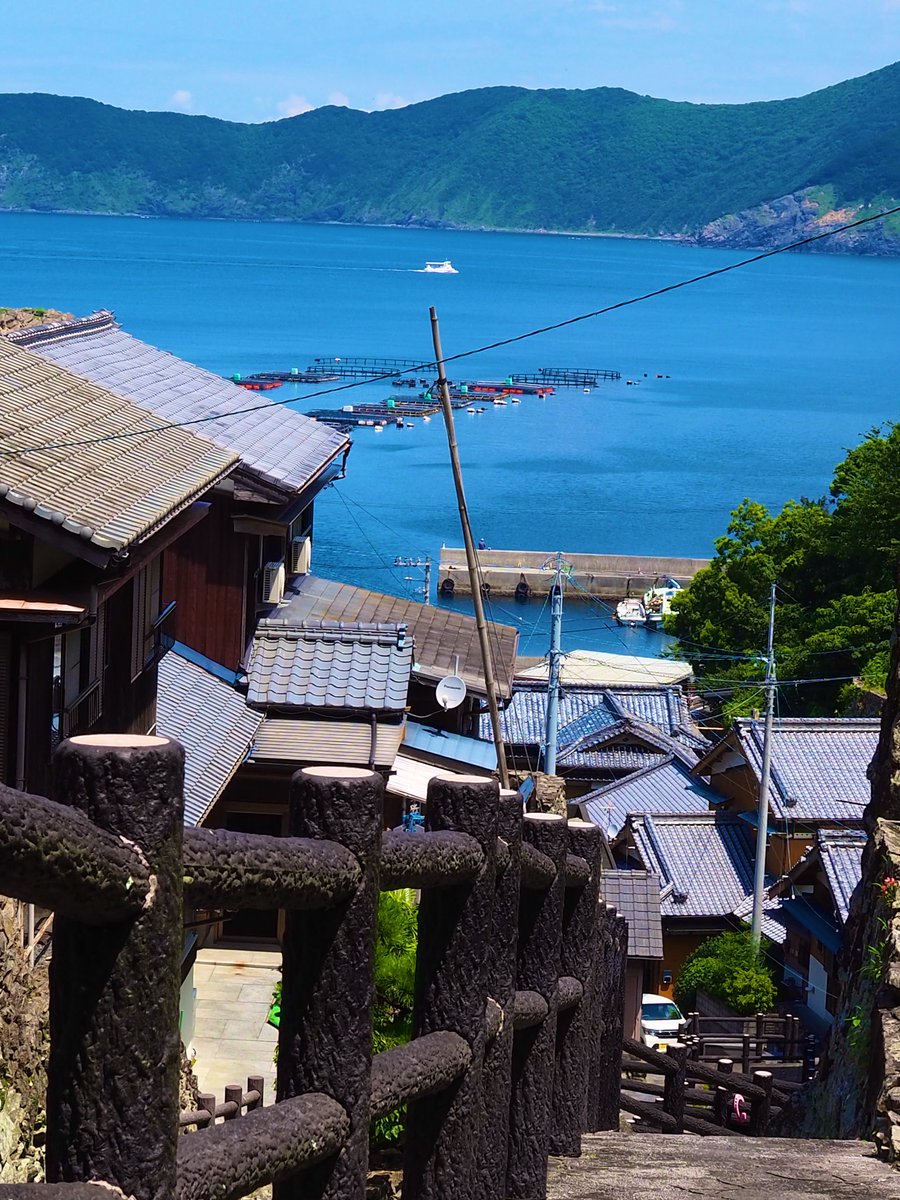 Framboise_305's tweet photo. 真夏の旅は記憶の色が濃くいつまでも心に残るから好き https://t.co/ntcolx1HoC