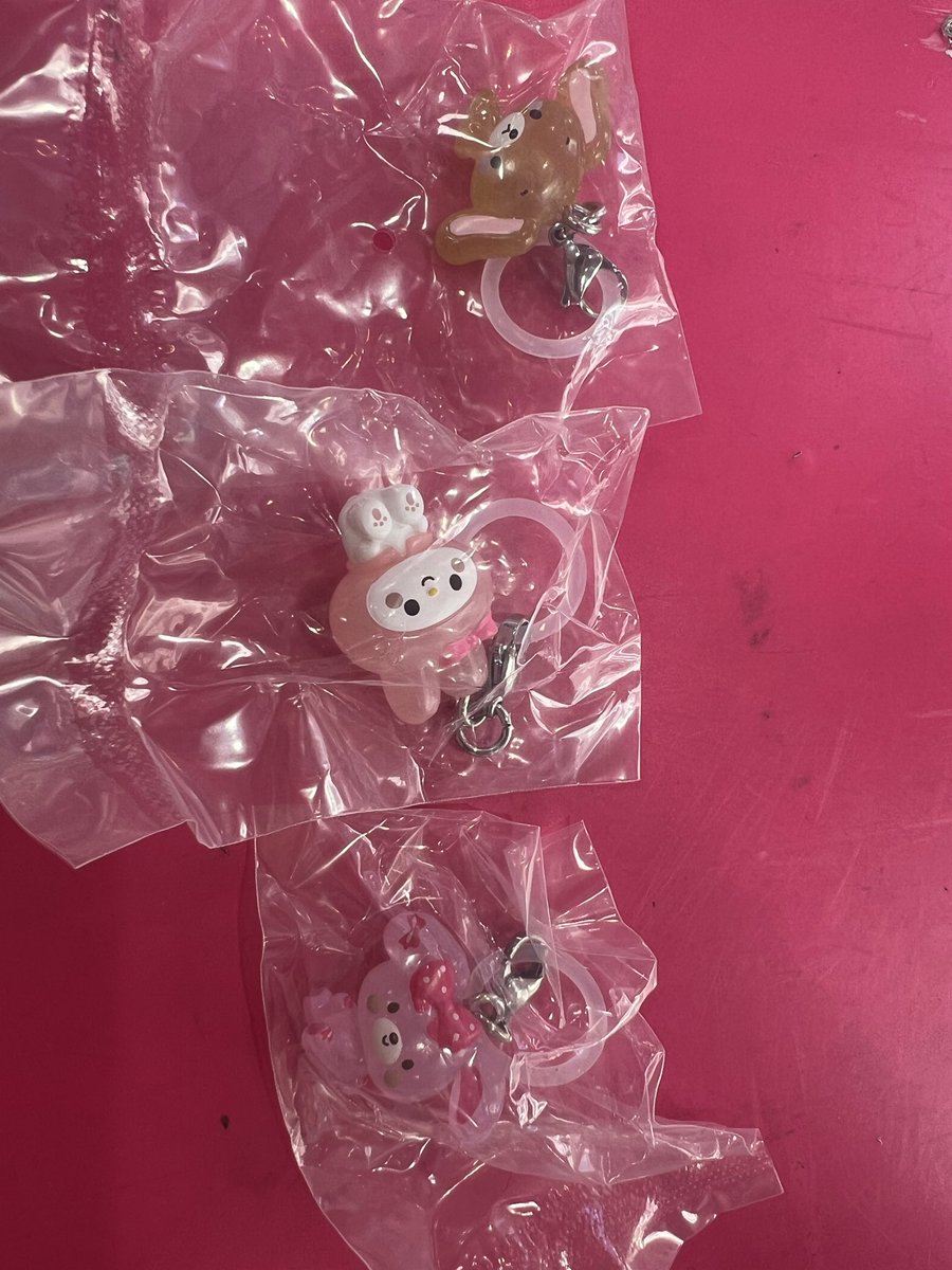 kamone42's tweet photo. 【交換】サンリオ ゆるっとめじるしアクセサリー

譲　マイメロディー、ぼんぼんりぼん、くろうさ
求　ウサハナ>>>>マロンクリーム

ウサハナ中心に探しています。
郵送での交換希望です。
お気軽にお声がけください。 https://t.co/cYqKyuQi8D