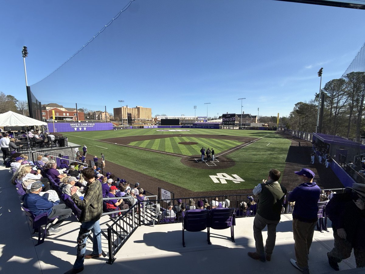 Benjamin Ray tweet media