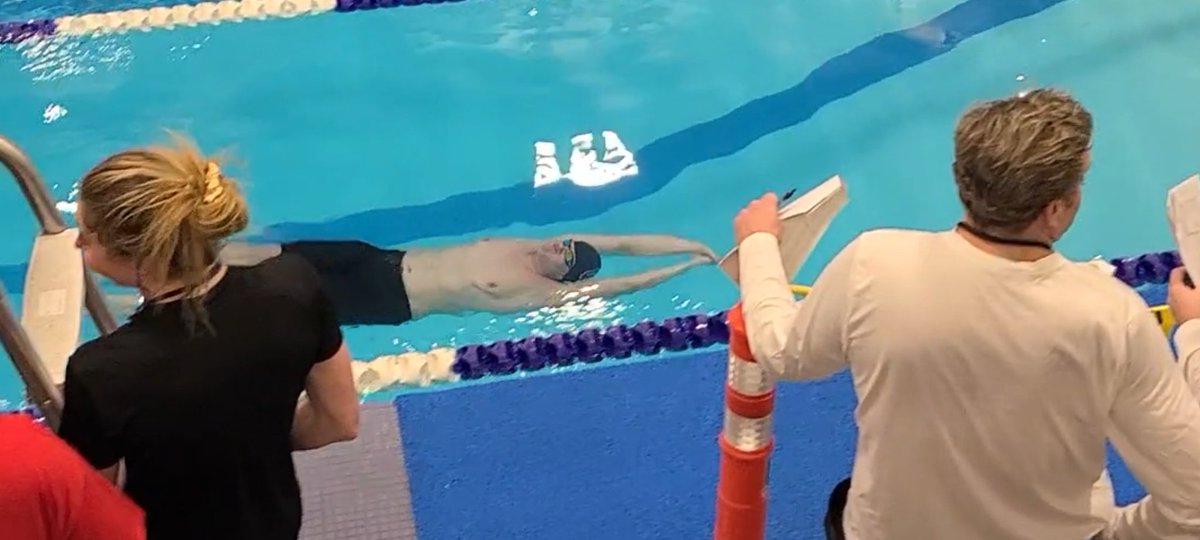 Roman Molen tweet media