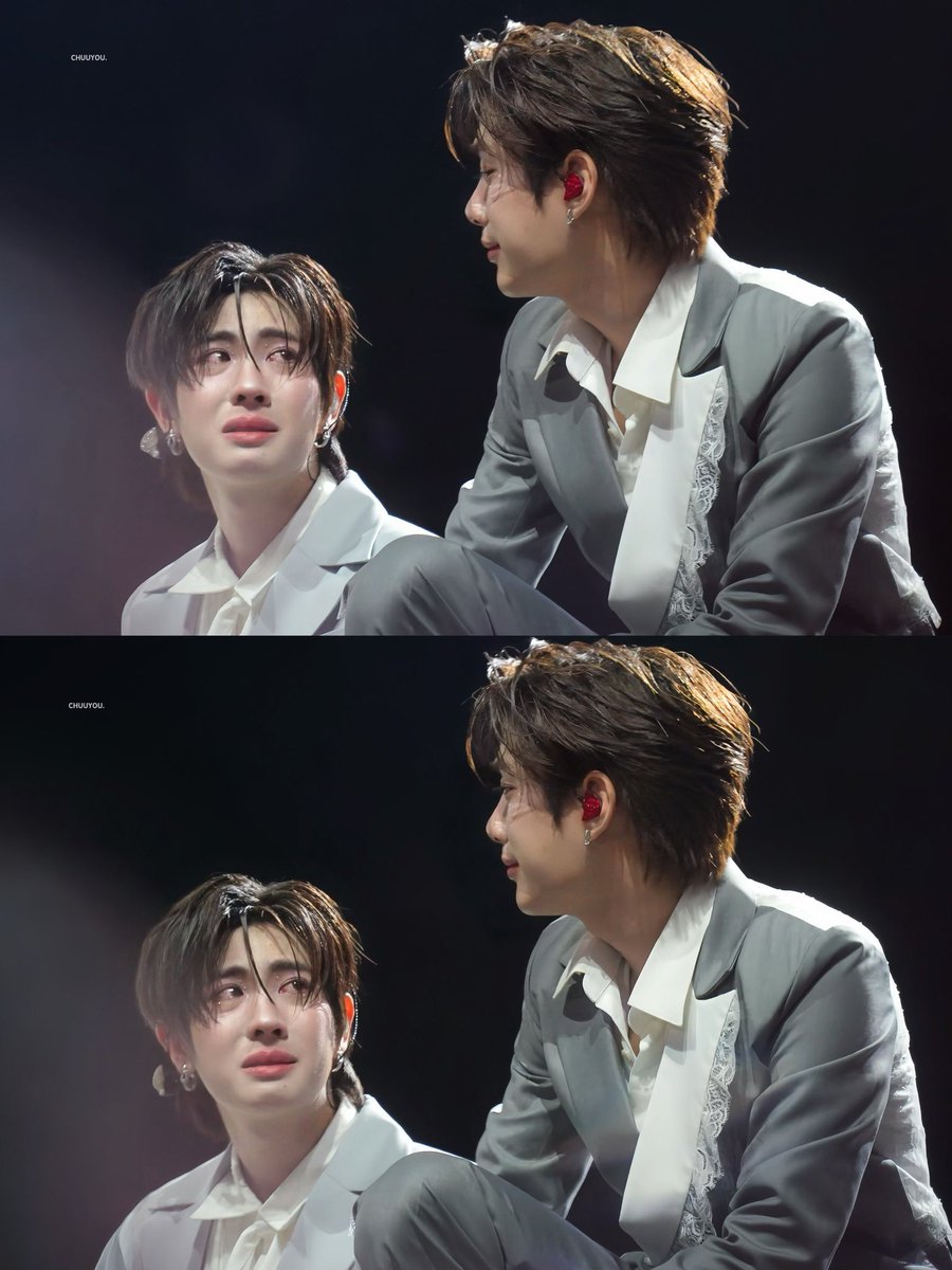 TFOarea's tweet image. สุขสันต์วันแห่งความรักนะ 2 อ้วมม ขอให้ถูกรายล้อมไปด้วยความรักเลยน๊าาา ❤️❤️
ขอบคุณที่เกิดมาให้ได้รักนะ 

VALENTINE WITH TLEFIRSTONE 2026
#สมุดยังมีเส้นที่ใจเต้นเพราะเติ้ลเฟิร์สวัน