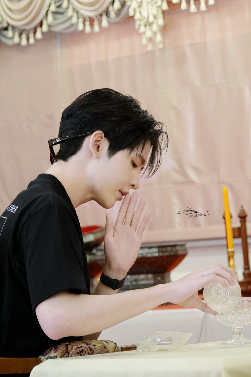 shelleyfang1129's tweet photo. Satu🙏

JAMESSU 27TH BDAY MERIT
#JamesMakeMeritDay2026
#JamesSu @Jamessu_w https://t.co/C0zxbVNVzk