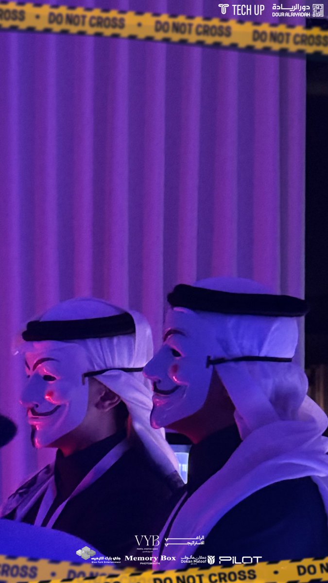 Techup_Sa's tweet image. وسط تركيز كامل وانغماس بالتفاصيل…
ربط الأدلة، تحليل المعطيات، ويقربون خطوة للحقيقة 🔍

#CodeBreak