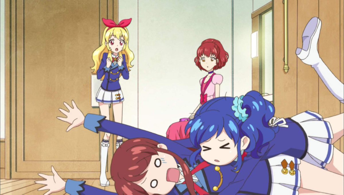 🎀 내 일거일수투족 함께 해주는 너희가 좋아🫶

🦋 어? 일거일수투족이 뭐야..?

🎀 일거일수투족 몰라?

❄️ 라임아 설마 일거수일투족 말한거야?

🎀 응! 일거일수투족!!

❄️ 이래서 라임이가 좋다니까🤣